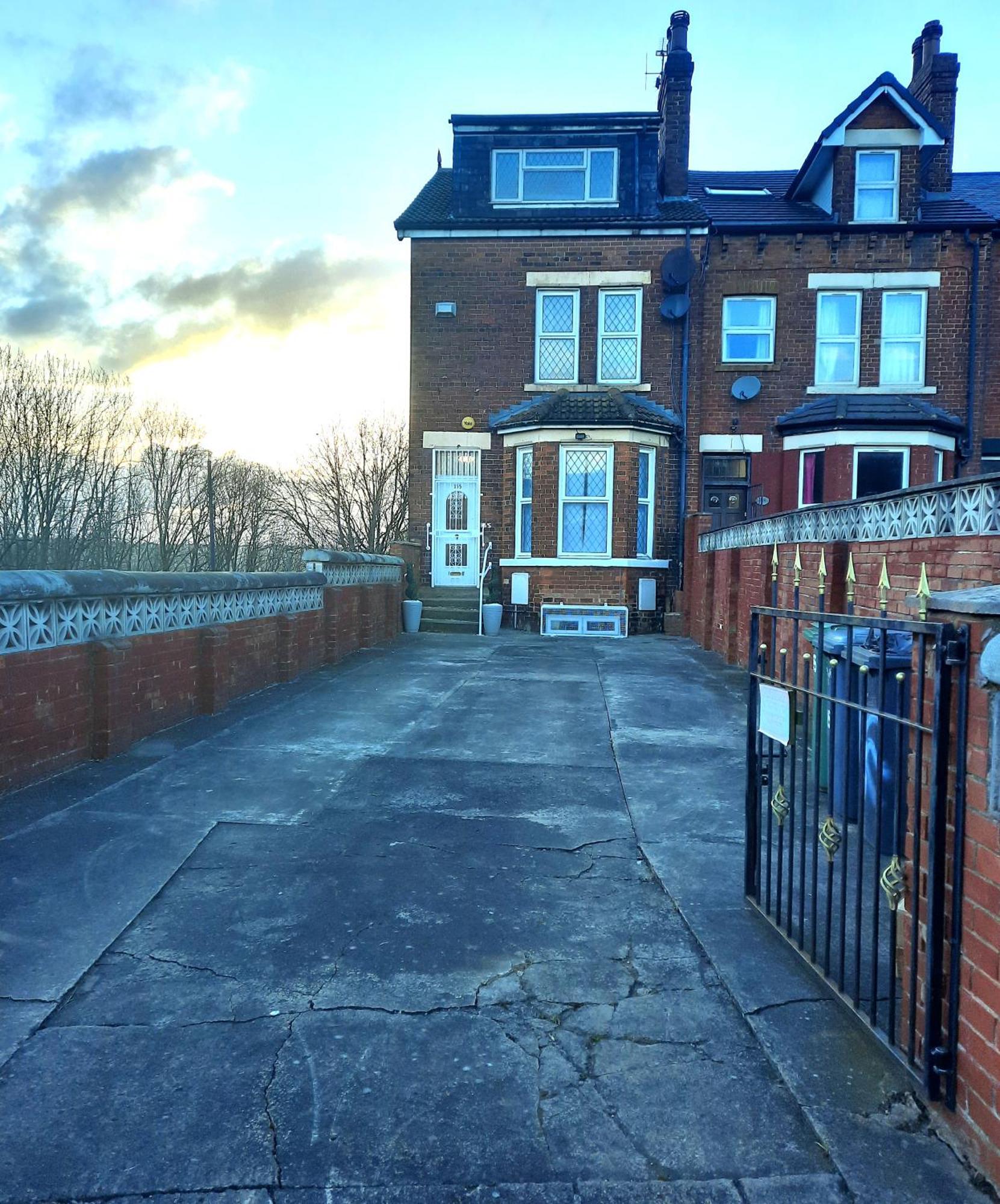 Home In Woodhouse, Leeds Leeds  Exteriör bild